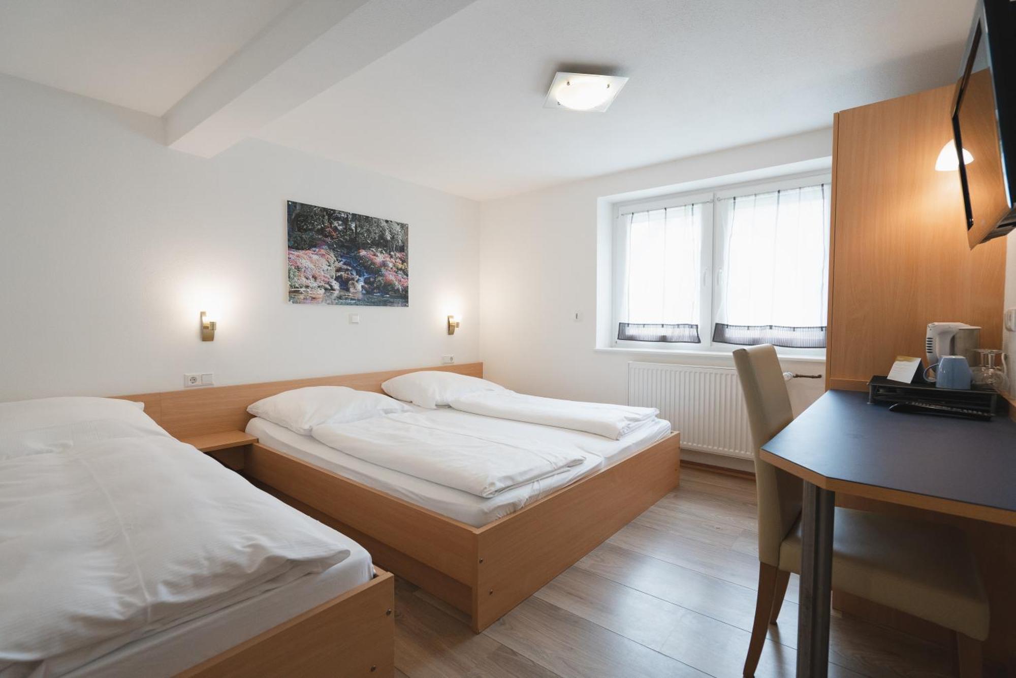 Hotel Krone Friesenheim  Ngoại thất bức ảnh