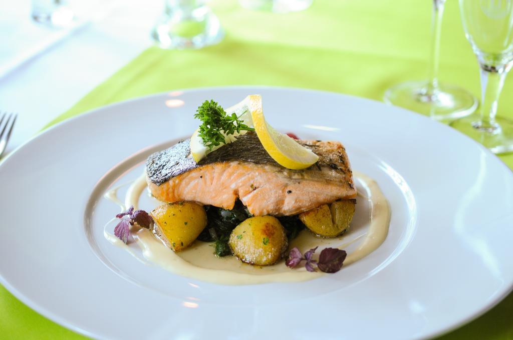 Hotel Krone Friesenheim  Ngoại thất bức ảnh