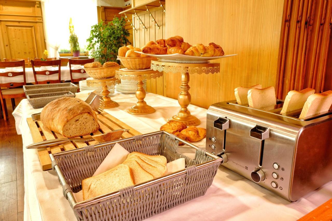 Hotel Krone Friesenheim  Ngoại thất bức ảnh