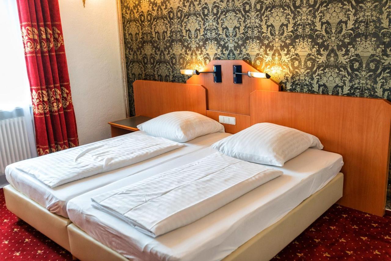 Hotel Krone Friesenheim  Ngoại thất bức ảnh
