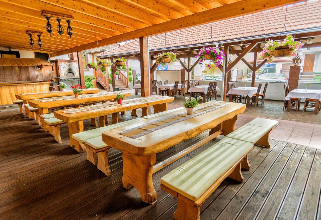 Hotel Krone Friesenheim  Ngoại thất bức ảnh