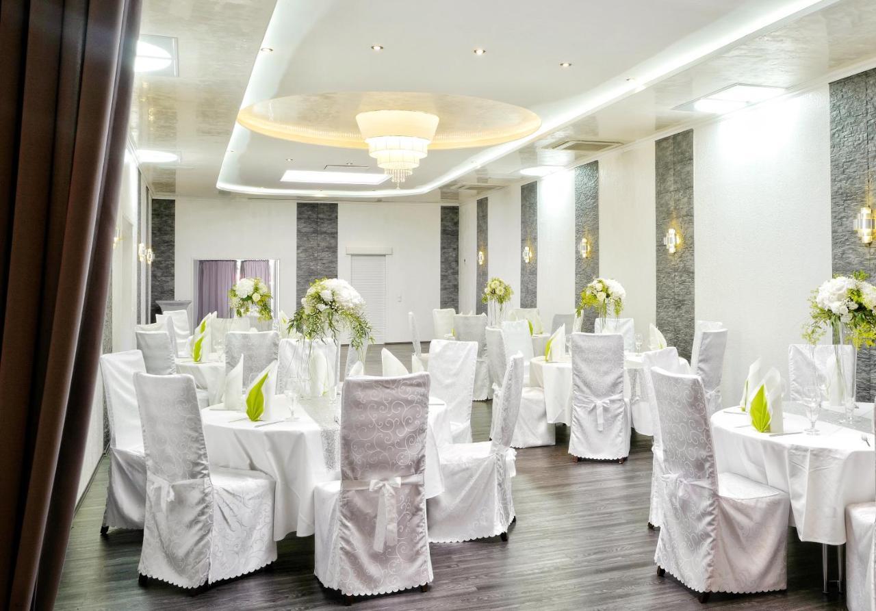 Hotel Krone Friesenheim  Ngoại thất bức ảnh