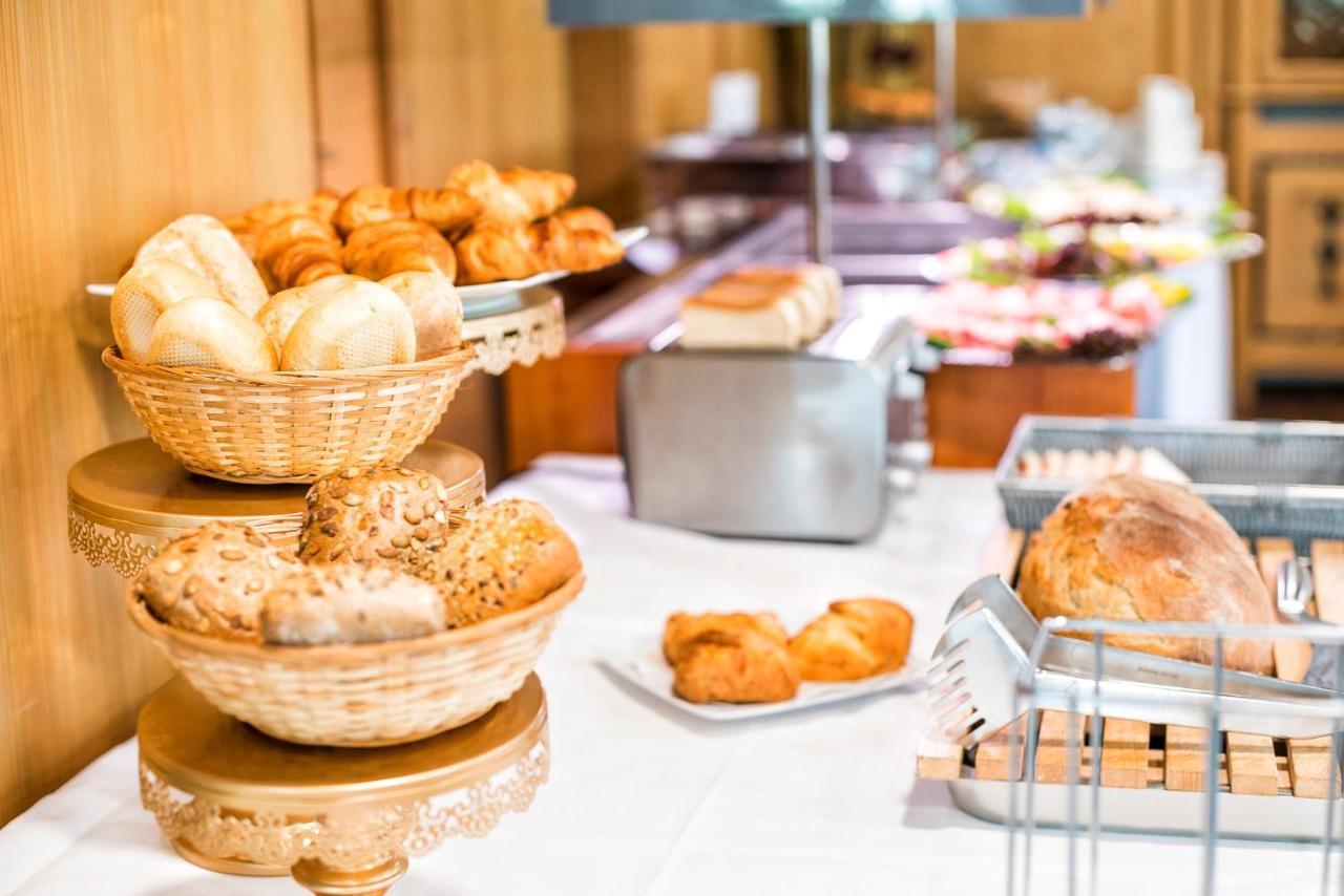 Hotel Krone Friesenheim  Ngoại thất bức ảnh
