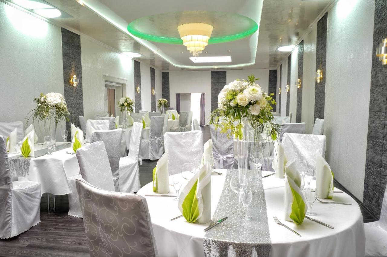 Hotel Krone Friesenheim  Ngoại thất bức ảnh